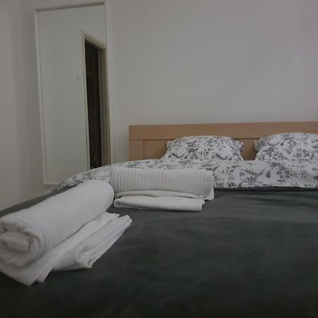 פוצ'ה Novi Apartman 19 מראה חיצוני תמונה