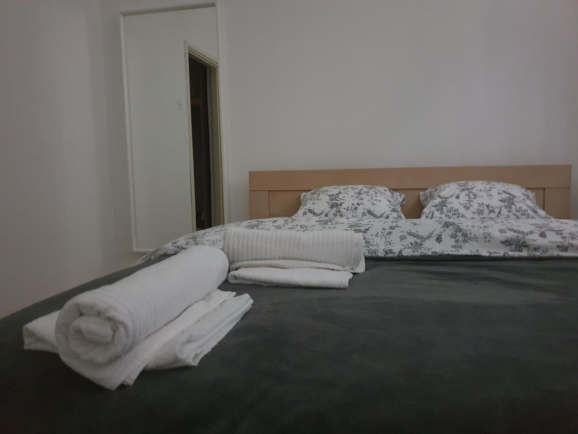 פוצ'ה Novi Apartman 19 מראה חיצוני תמונה
